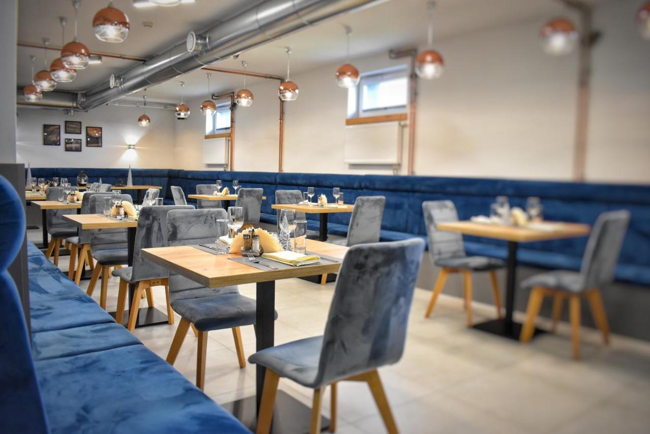 S7 Hotel Kielce Luaran gambar